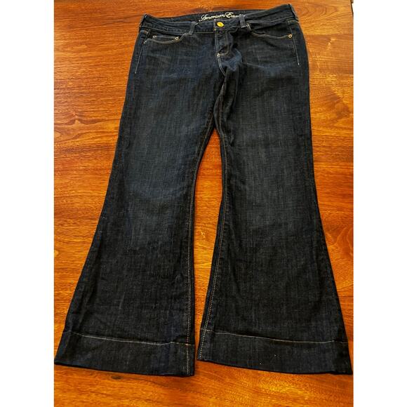 American Eagle Women’s Jeans Size 12 Dark Wash Flare Embroidered Pockets - Picture 3 of 9